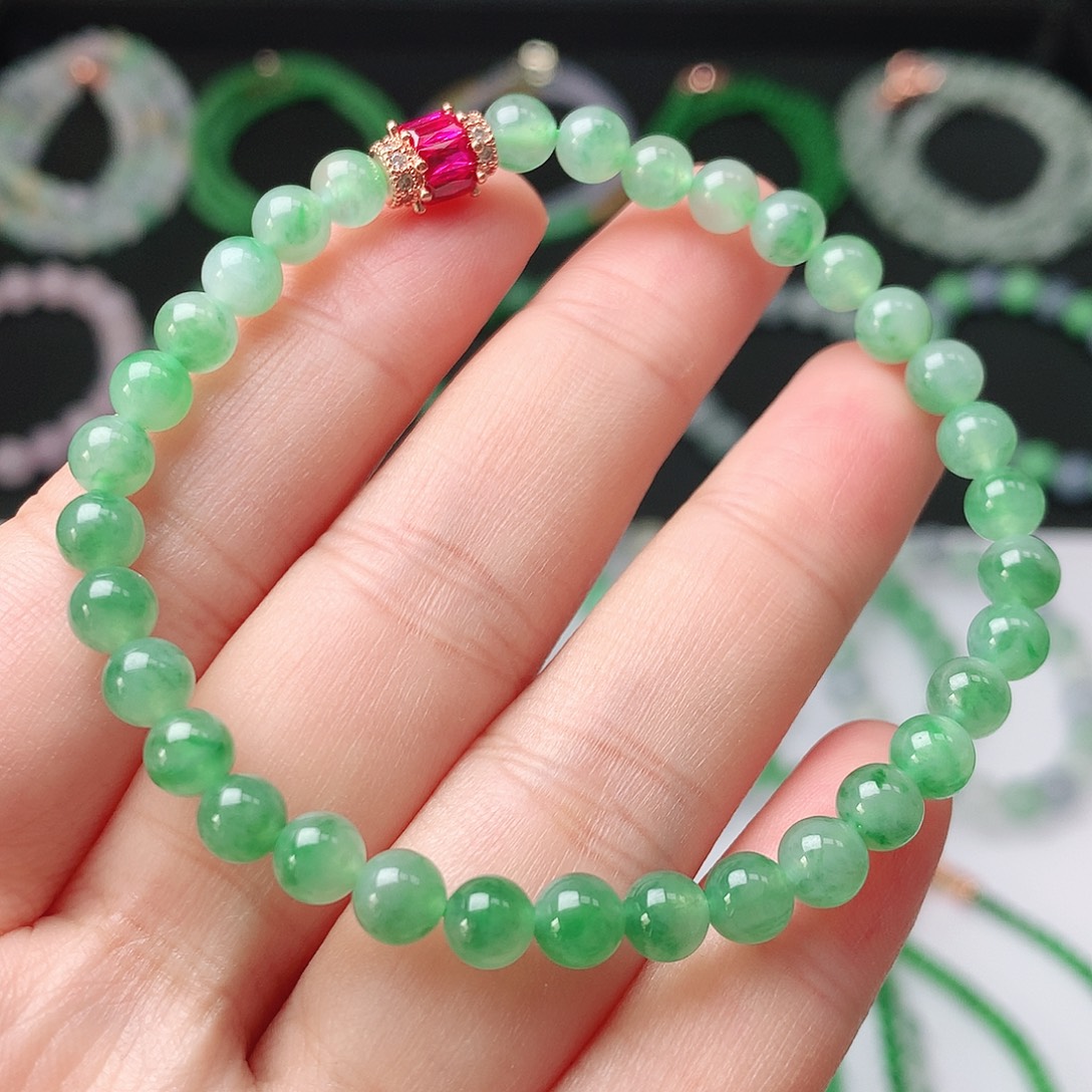 翡翠未镶嵌手链翡翠