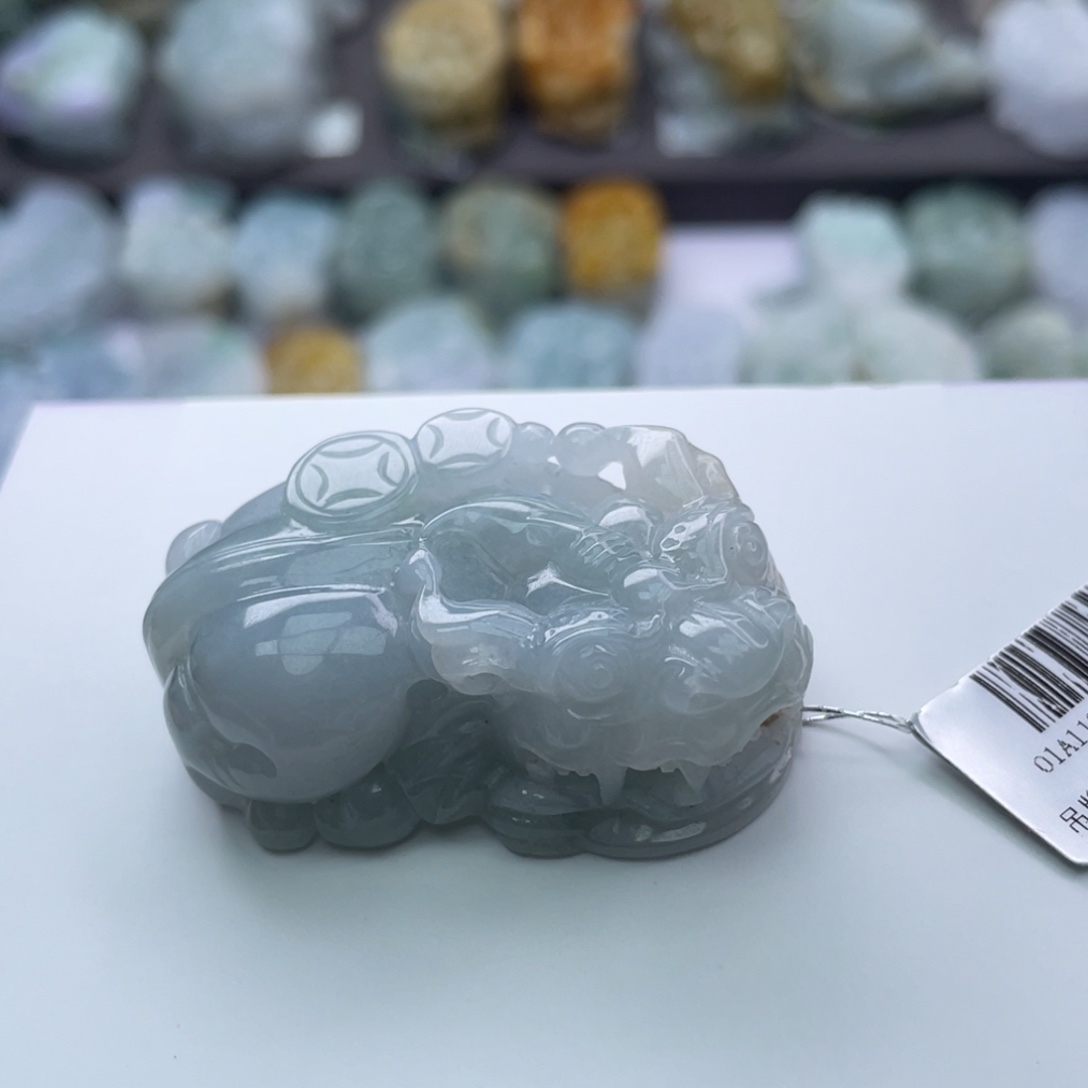 翡翠颈饰未镶嵌貔貅