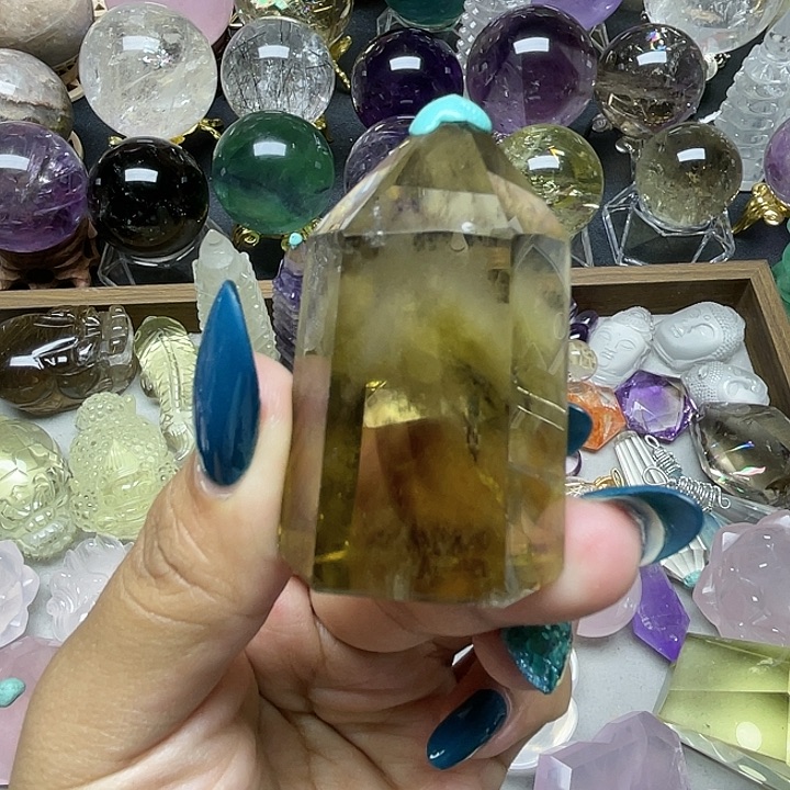 未镶嵌珠宝半成品水晶