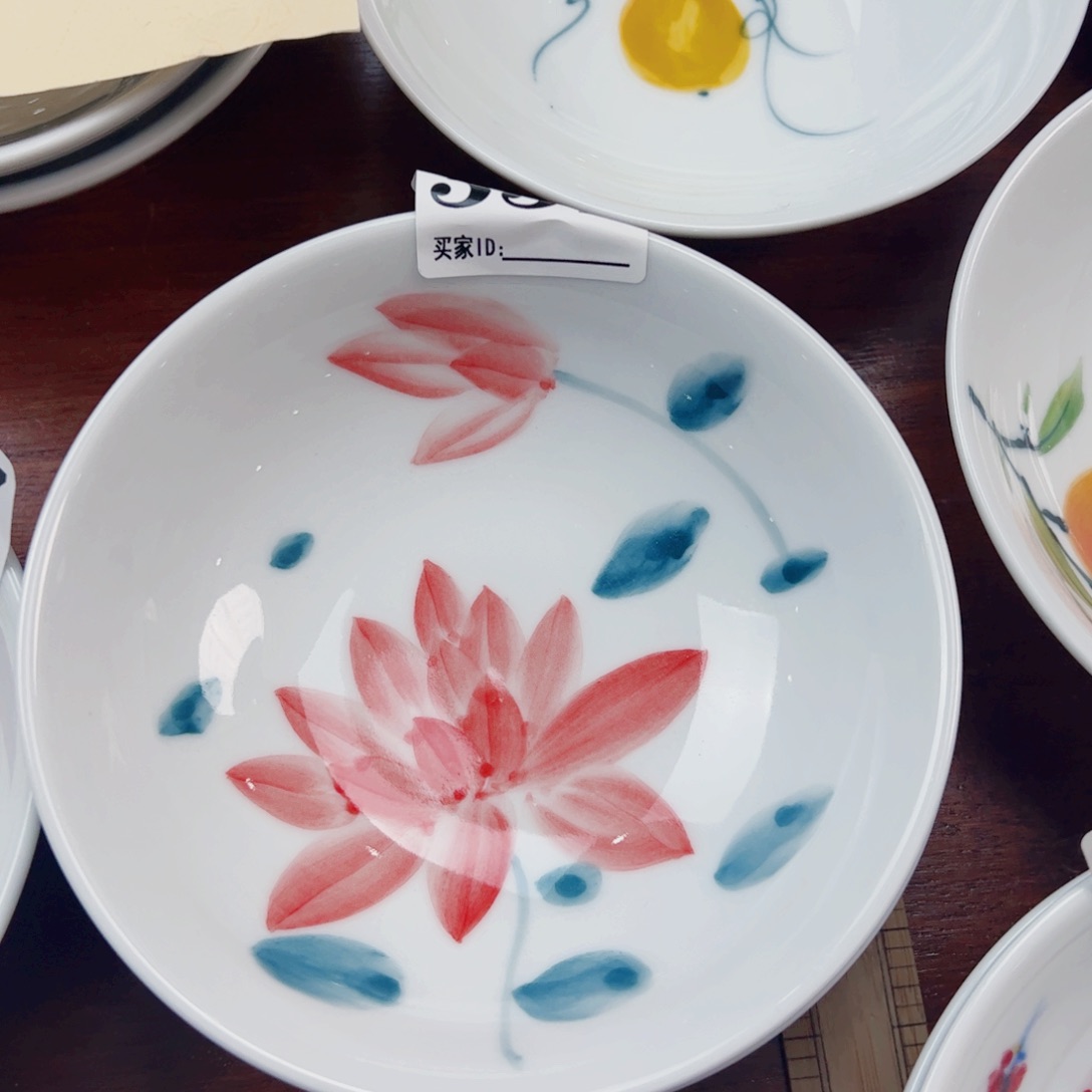 景德镇陶瓷手工手绘制作