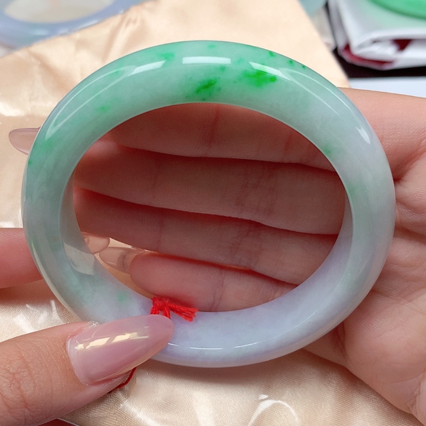 【闪购商品】翡翠手镯未镶嵌58圈