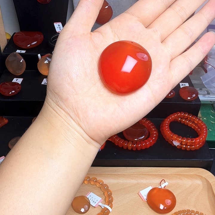 青鱼石G****7青鱼石青鱼石