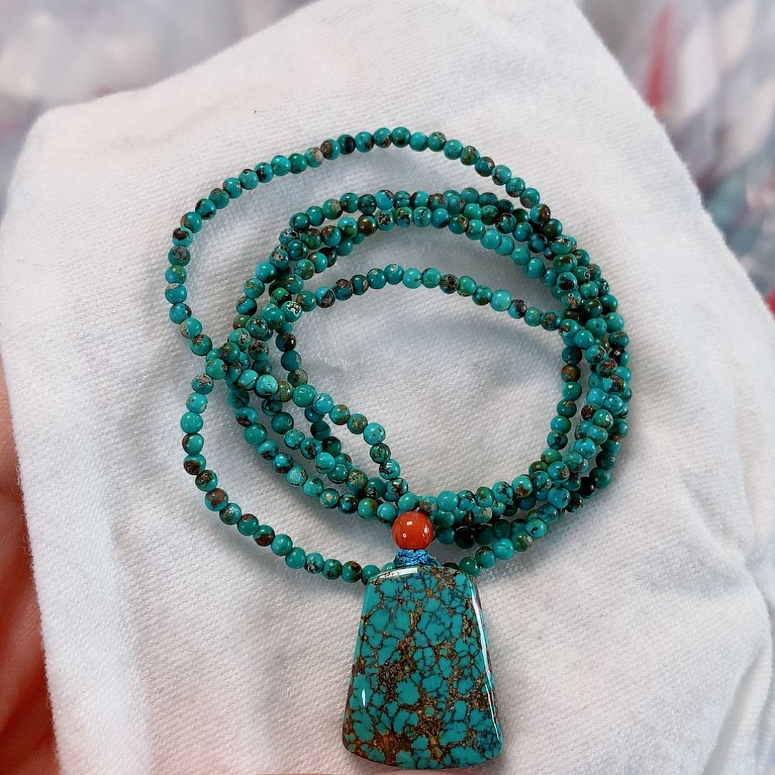 未镶嵌绿松石珠宝奇石