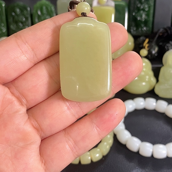 和田玉未镶嵌吊坠(不含链)