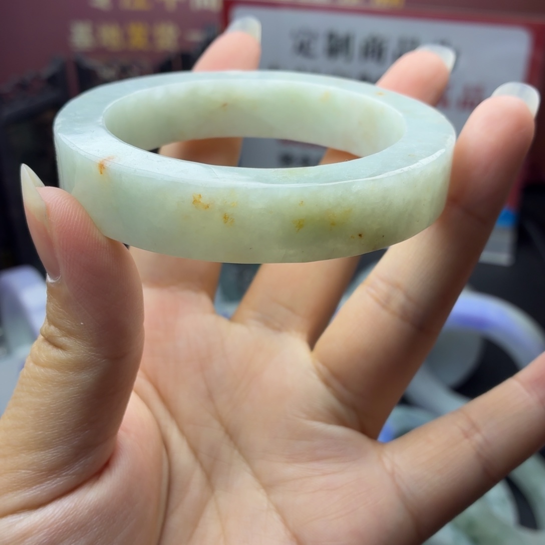 ****钱定制翡翠未镶嵌缅甸翡翠