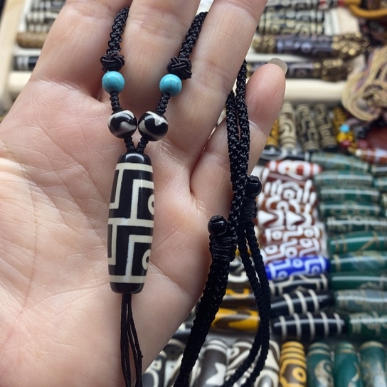 名***…玛瑙/玉髓未镶嵌颈饰