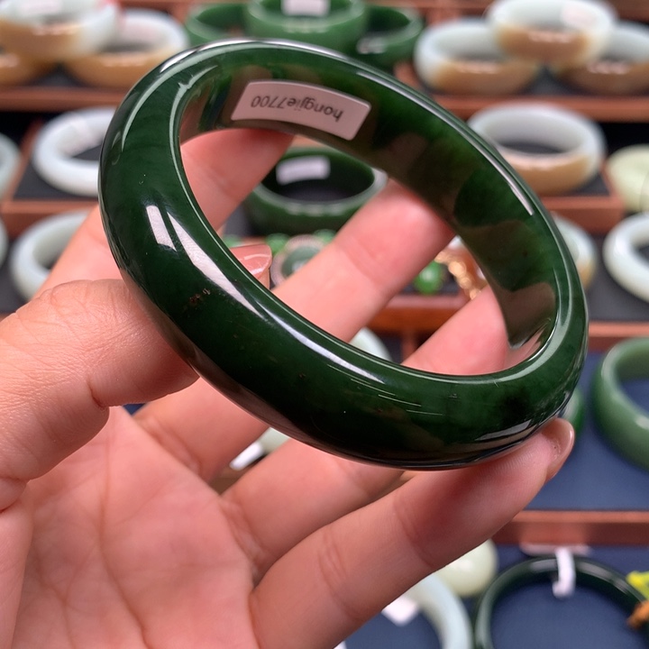 和田玉（碧玉）手镯未镶嵌