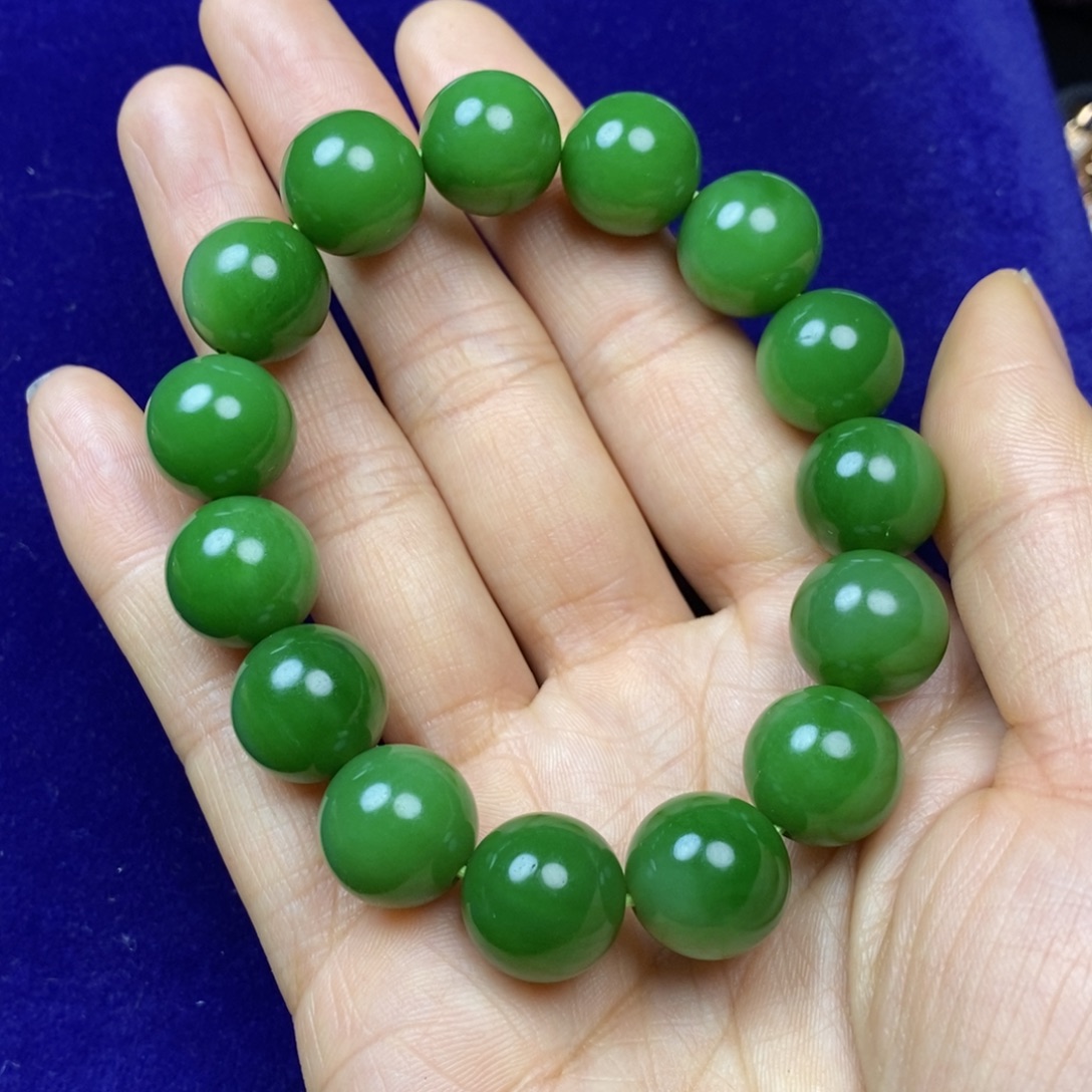 铁***好和田玉未镶嵌手串