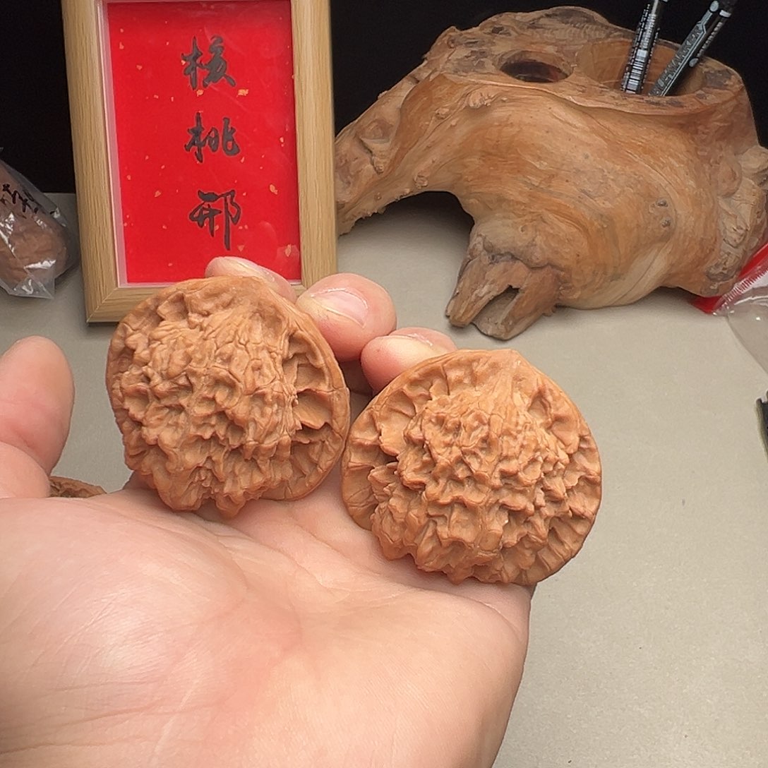 文玩核桃吊坠官帽