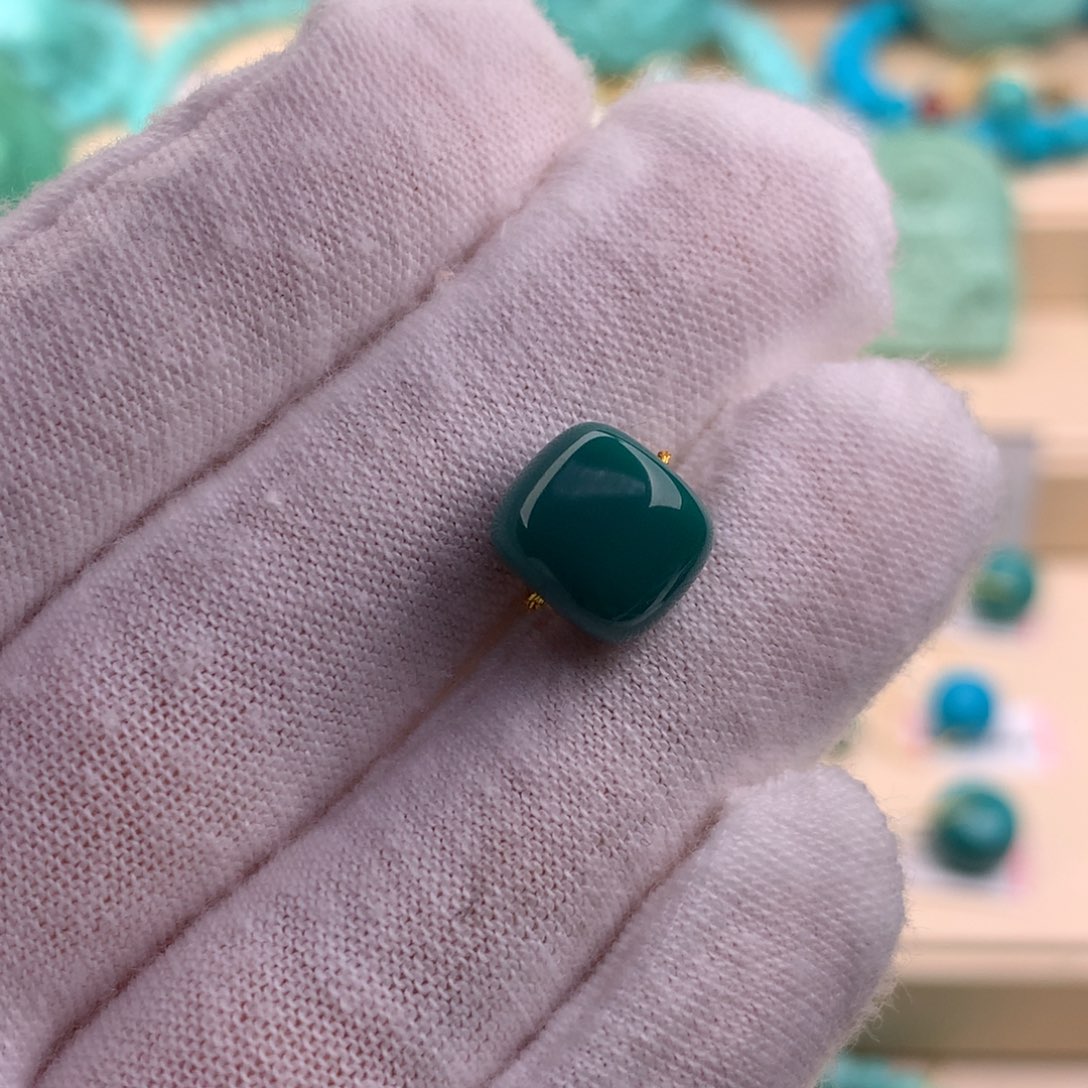 绿松石珠宝奇石未镶嵌10×9