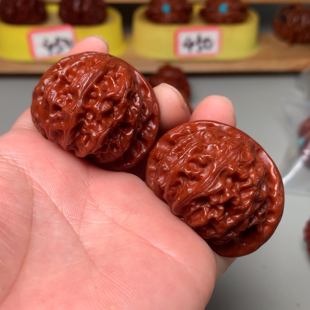 文玩核桃把件宫灯