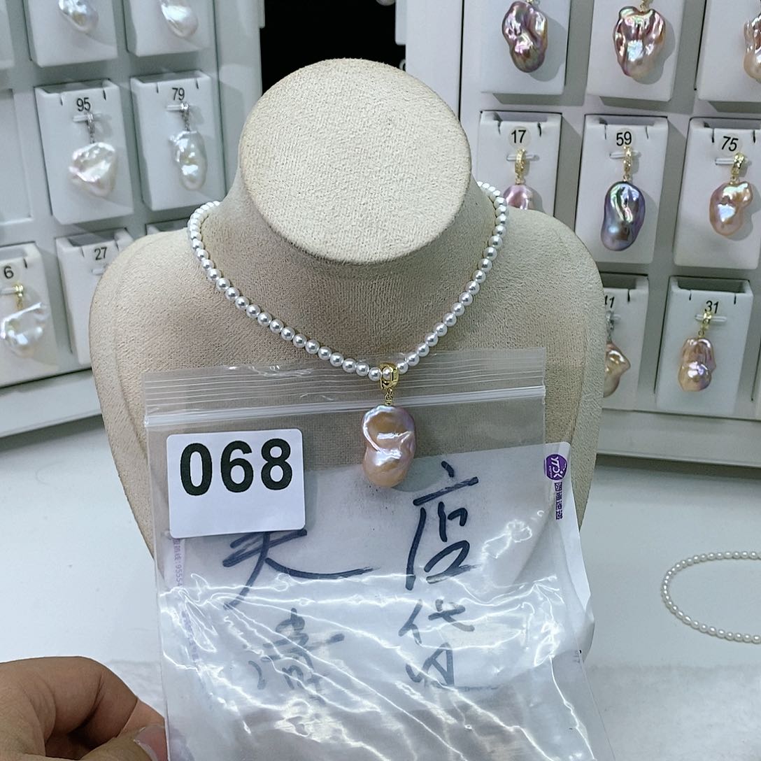 淡水珍珠颈饰合金