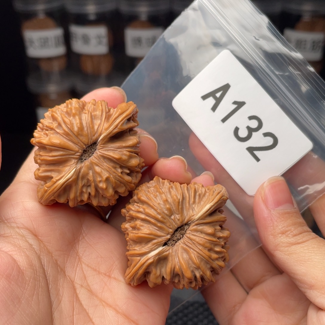 文玩核桃把件全品47楼子