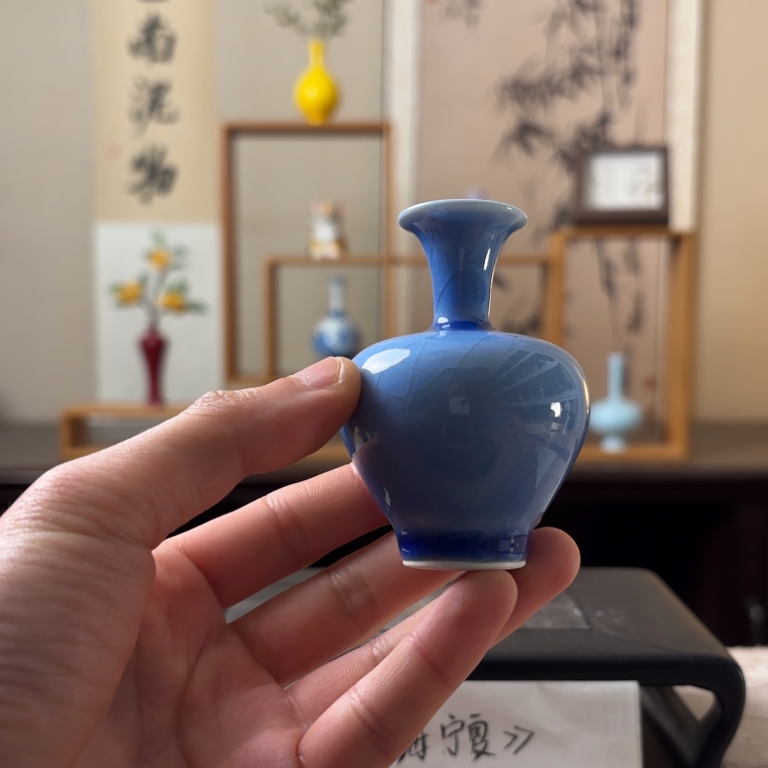 摆件美好的一天从一杯