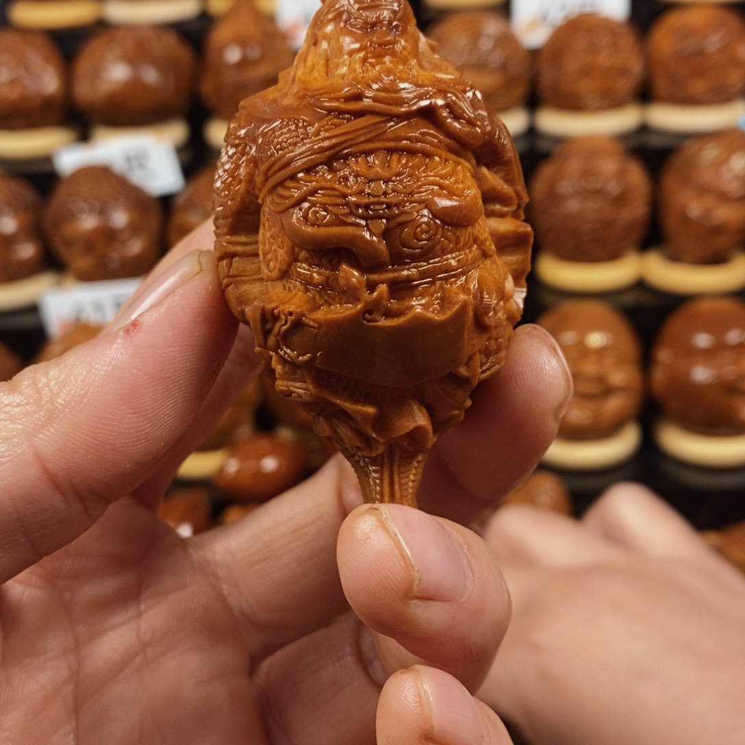 橄榄核吊坠Ｉ*Ｇ关公0000007