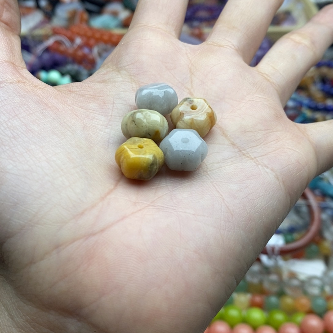玛瑙/玉髓未镶嵌珠宝半成品五个装纯天然疯狂玛瑙南瓜珠8×12mm