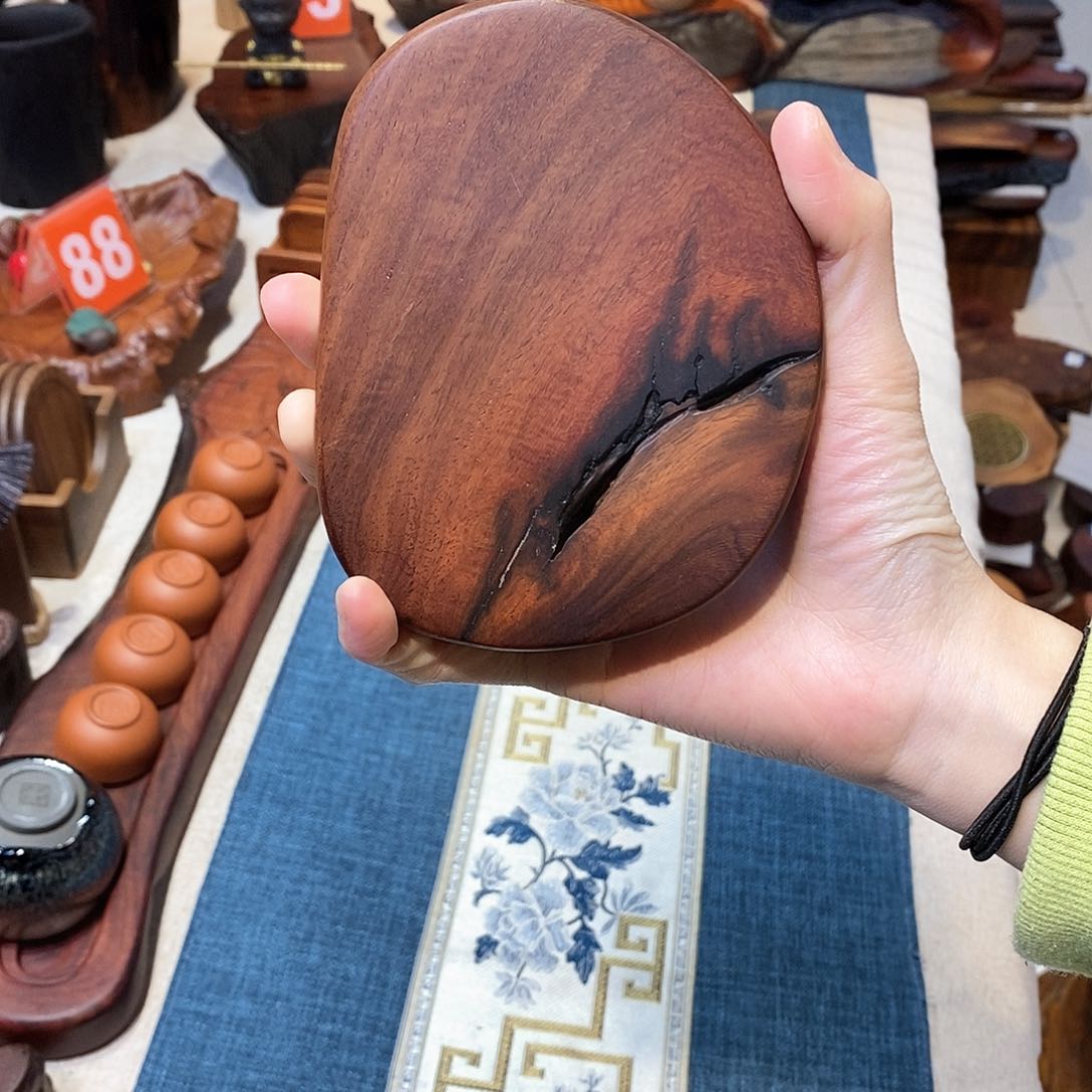 缅甸花梨随形壶承