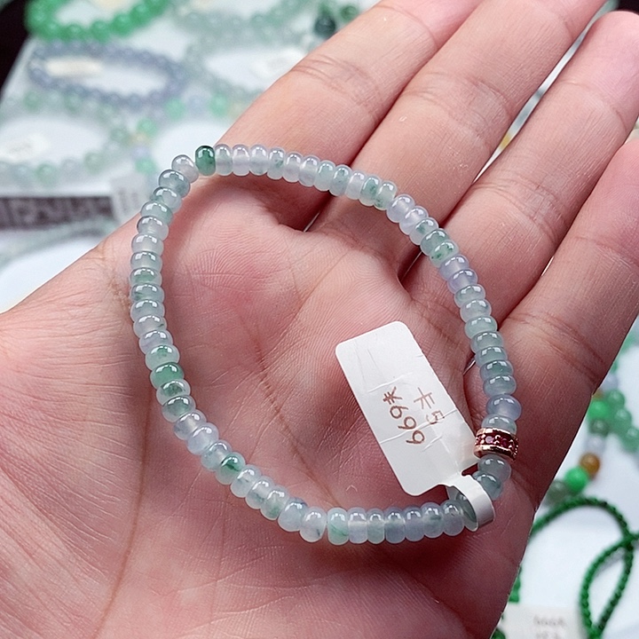 翡翠手链未镶嵌卡5