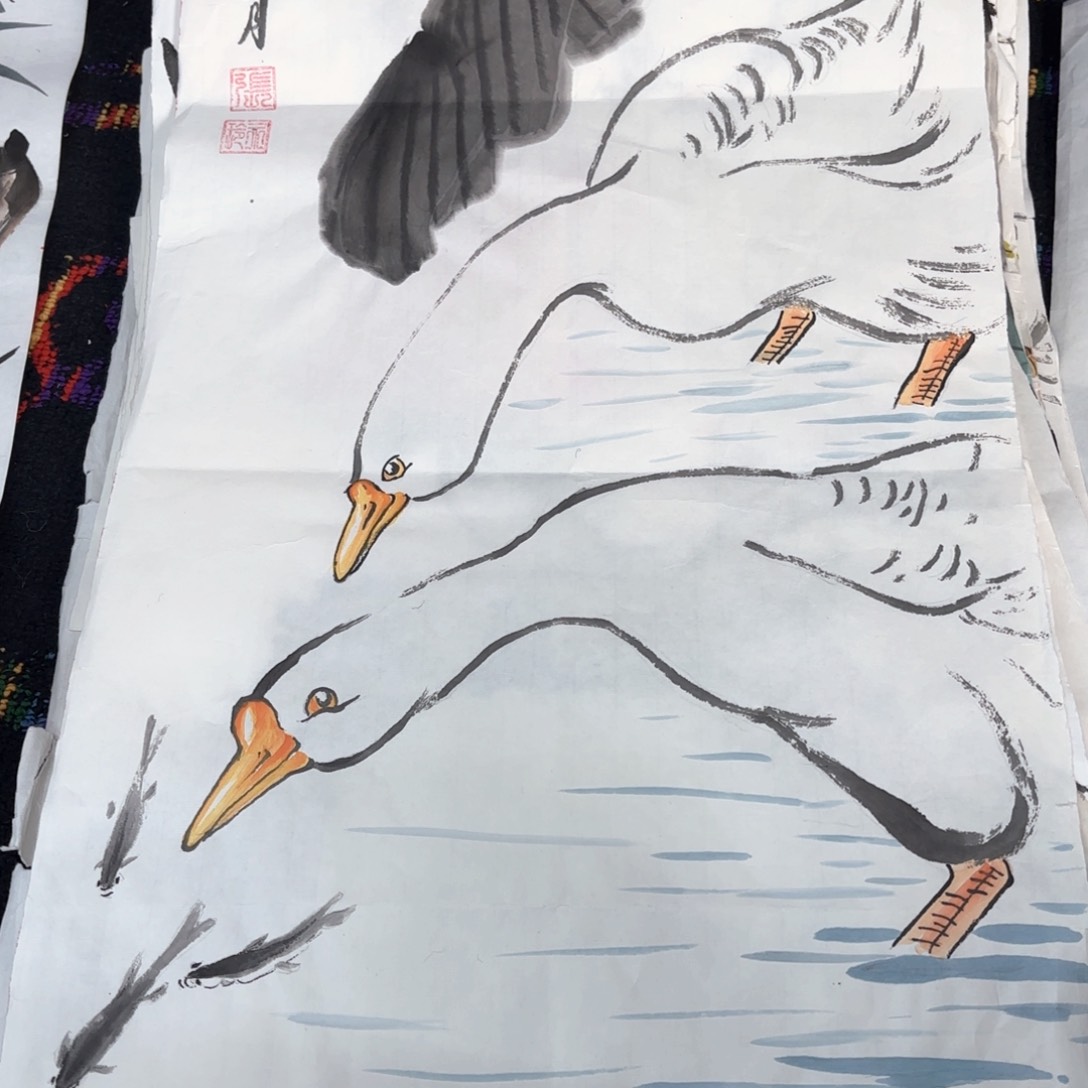 国画张永玲四尺四开花鸟朱