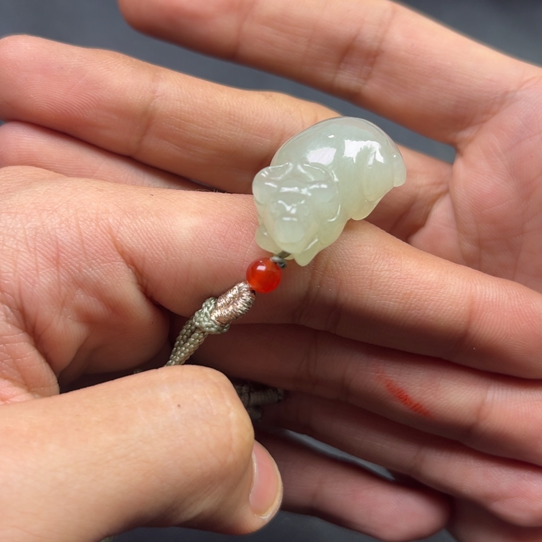 和田玉颈饰未镶嵌多样性钢板料手工牛