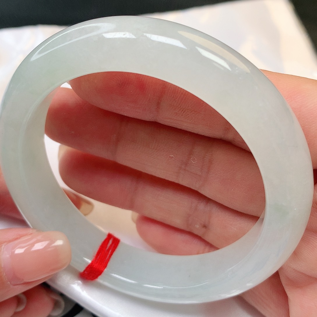 翡翠手镯未镶嵌翡翠手镯270号