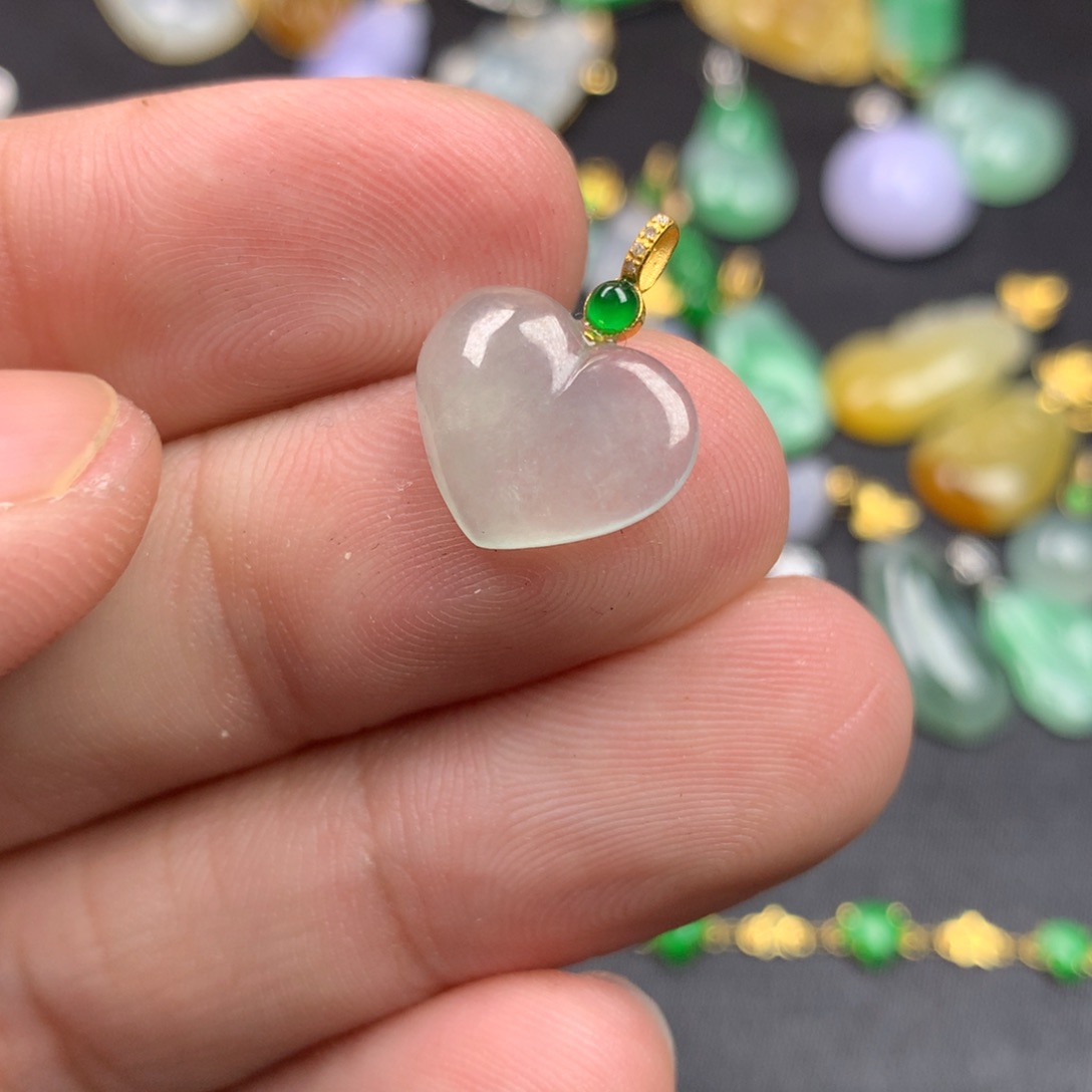 【闪购商品】颈饰18K金镶嵌翡翠翡翠