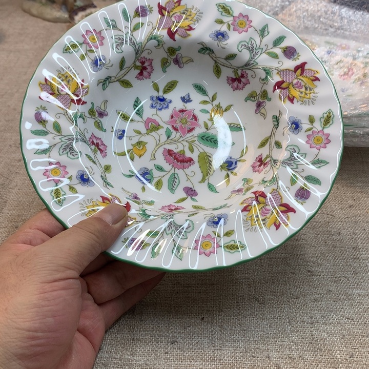 金瓷阁家的美丽瓷器