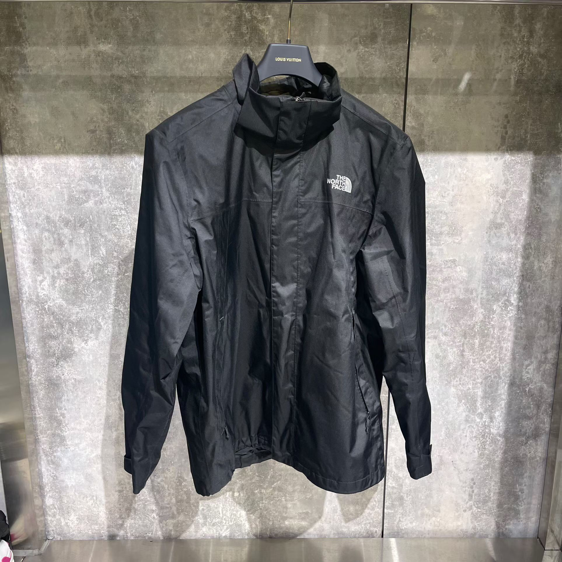 99新 YSL/圣罗兰 l码/北面黑色冲锋衣/户外时尚男款