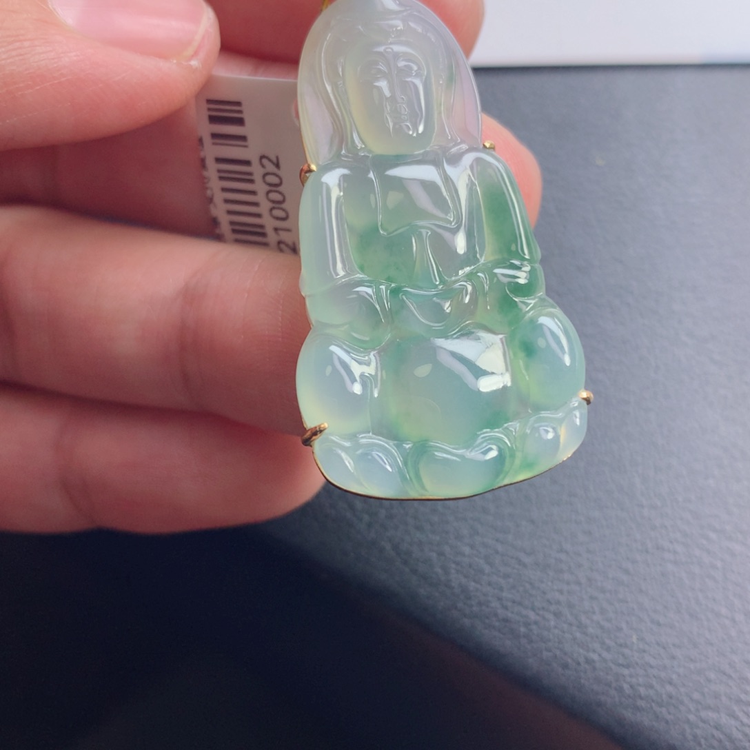 翡翠颈饰未镶嵌观音