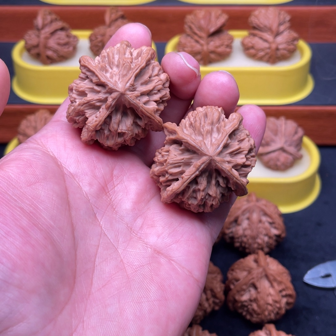 核桃手串/手链龙纹正四棱47