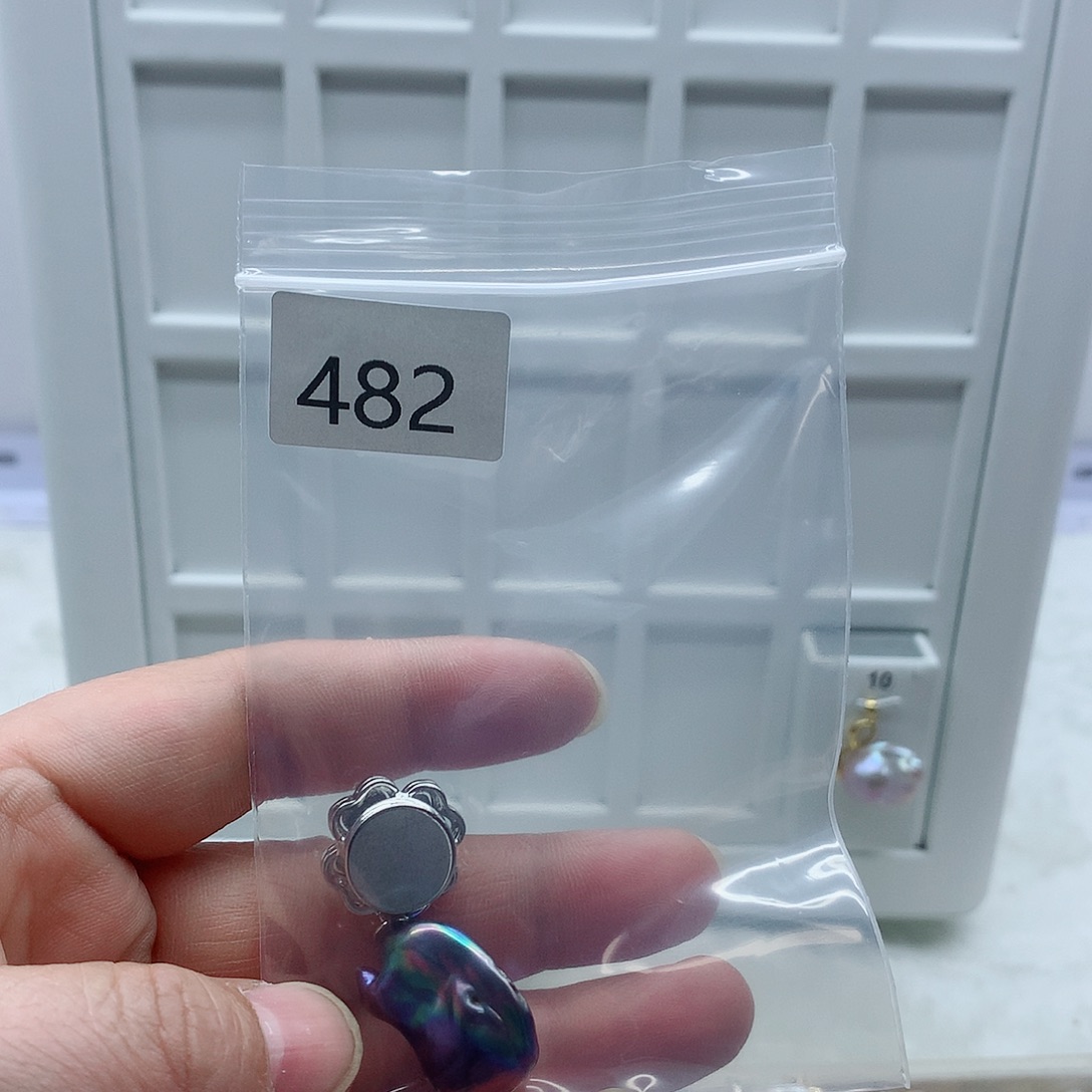 淡水珍珠吊坠(不含链)合金