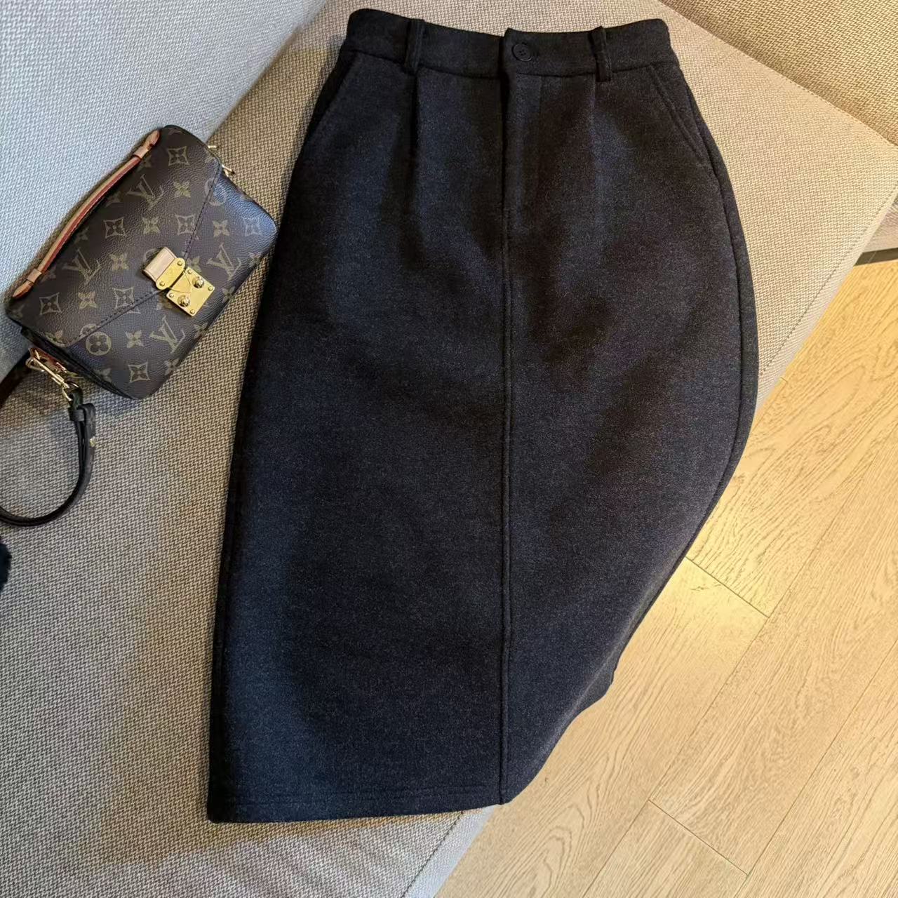 阿黎精选-------高腰口袋款简约显瘦毛呢半身裙