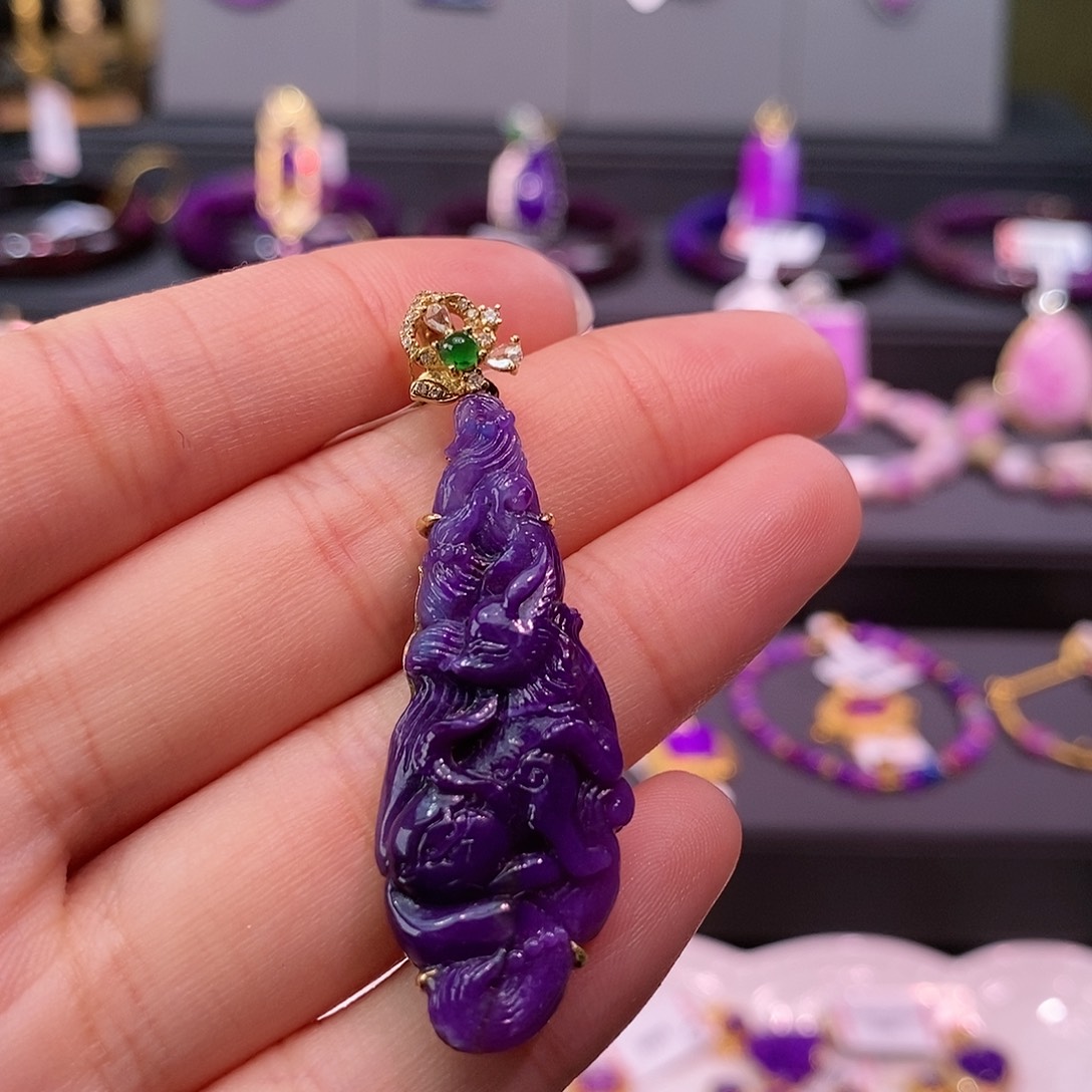 苏纪石（舒俱来）18K金镶嵌吊坠(不含链)