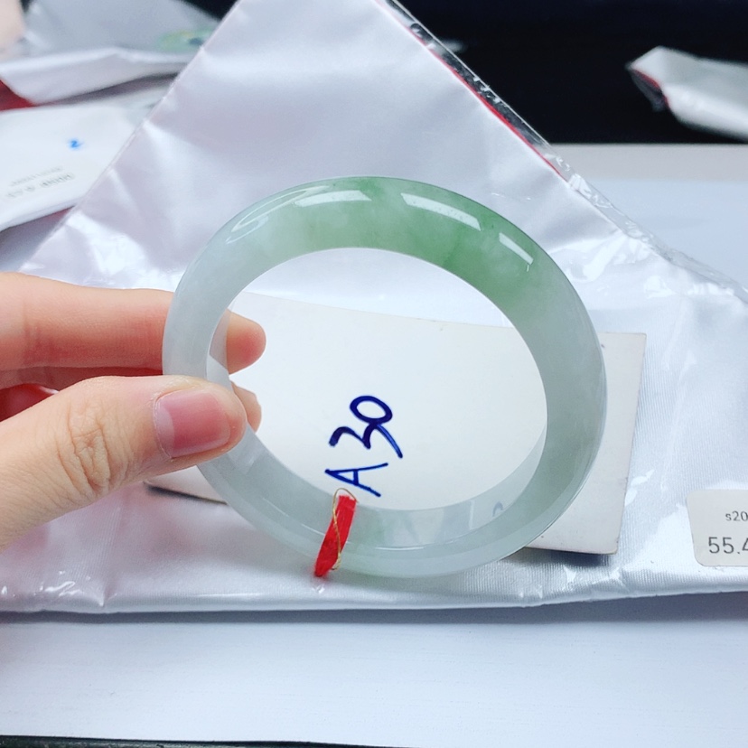 【闪购商品】翡翠手镯未镶嵌天然缅甸a货手镯55+