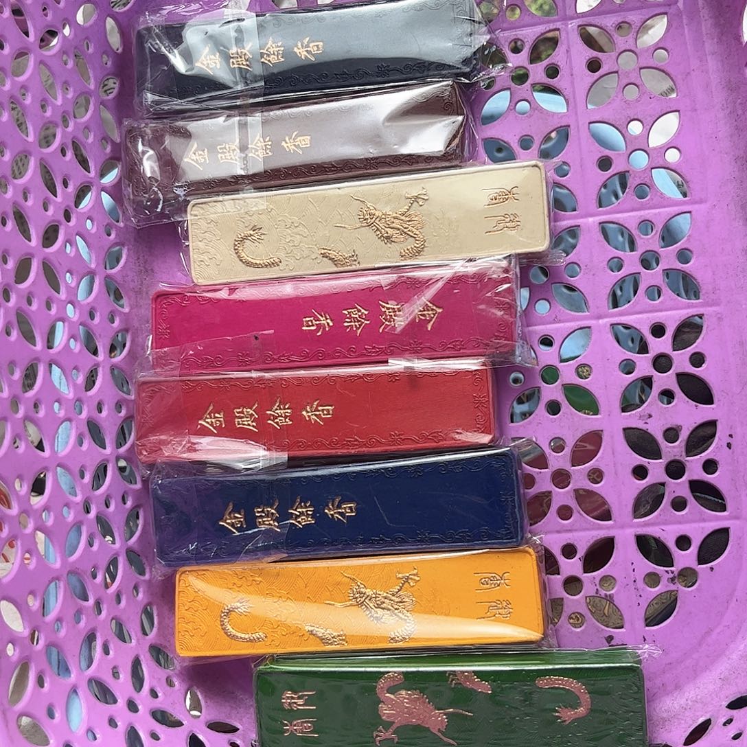 哈哈哈哈哈刚刚8个