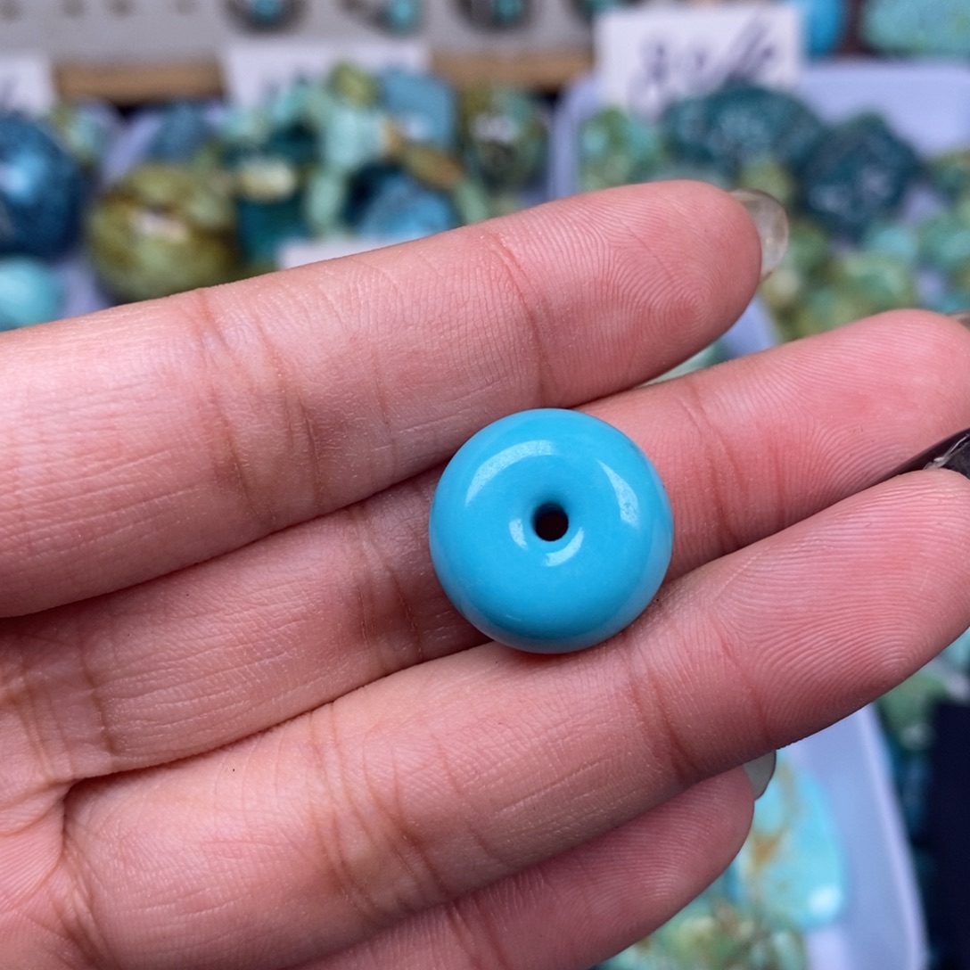 绿松石未镶嵌挂件