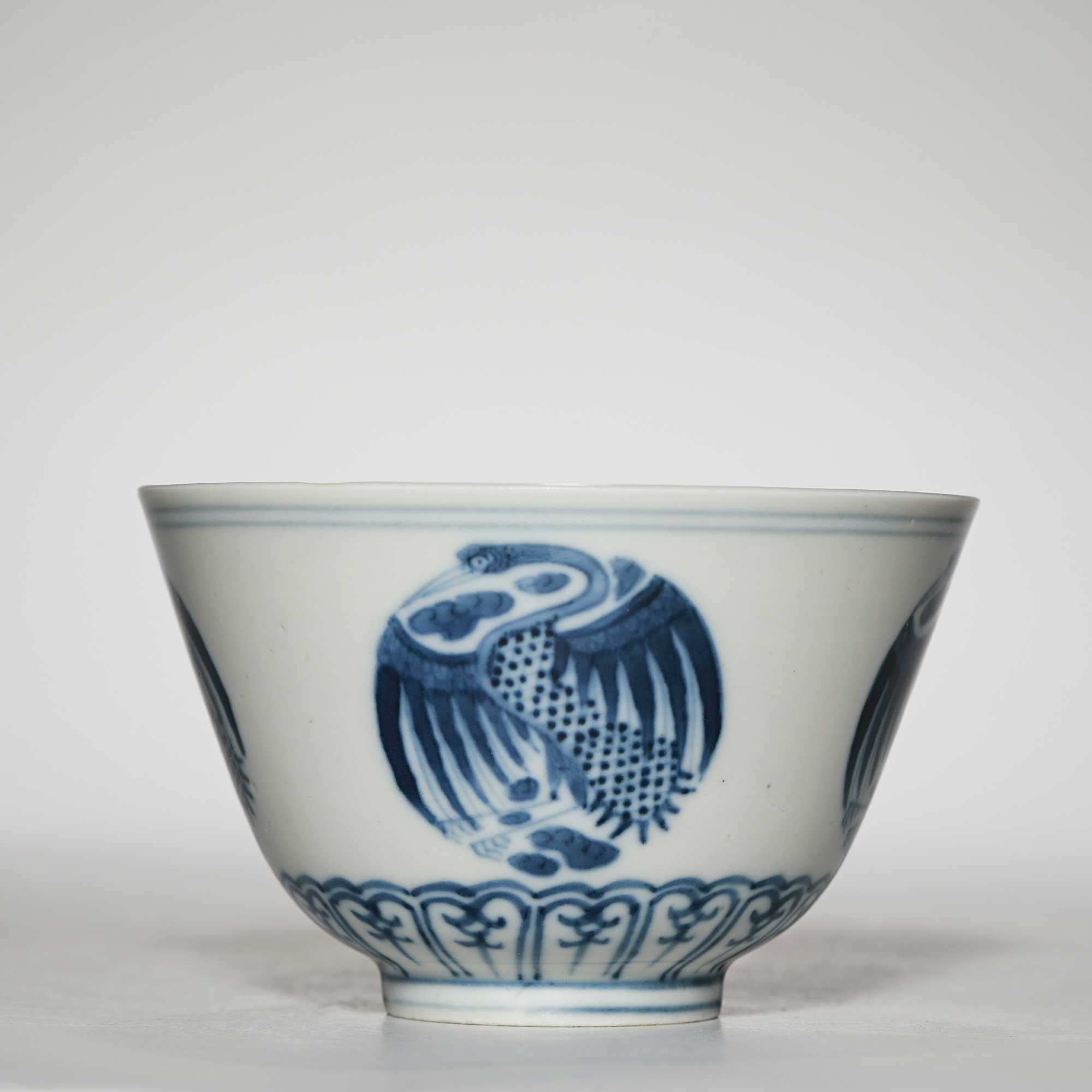 【预展专用】3869清光绪·青花团鹤纹茶圆【古董拍卖】