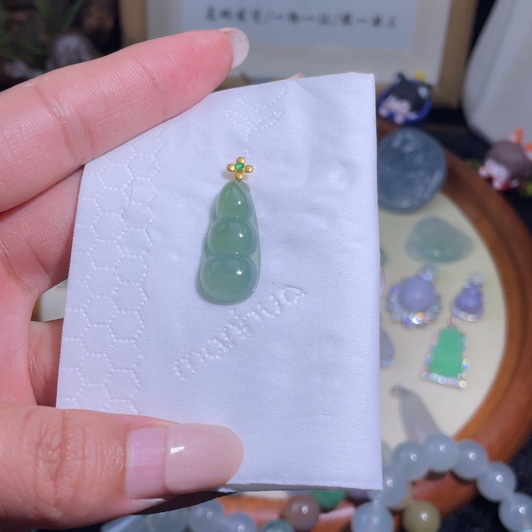 翡翠18K金镶嵌吊坠(不含链)吊坠