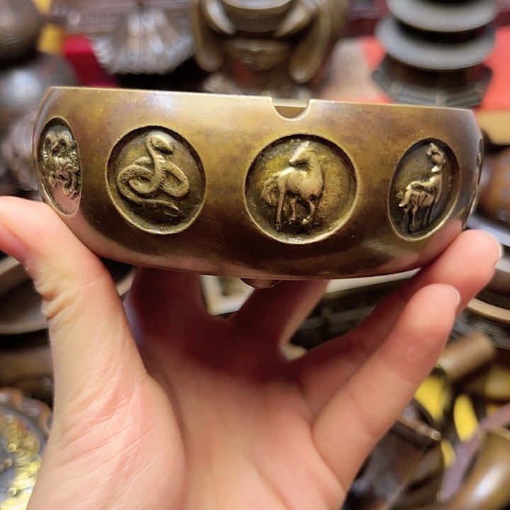 精美铜器摆件下单