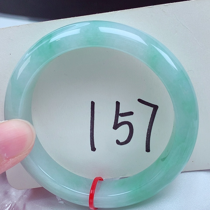 翡翠未镶嵌手镯翡翠