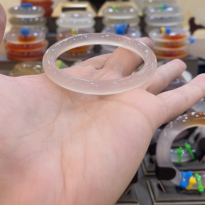 玛瑙/玉髓未镶嵌手镯8