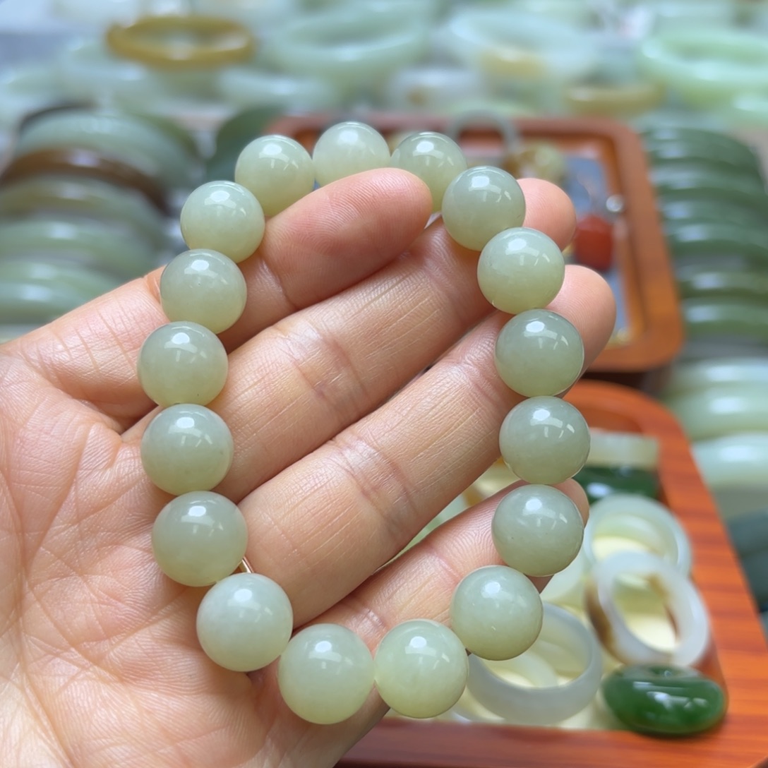 和田玉手链未镶嵌