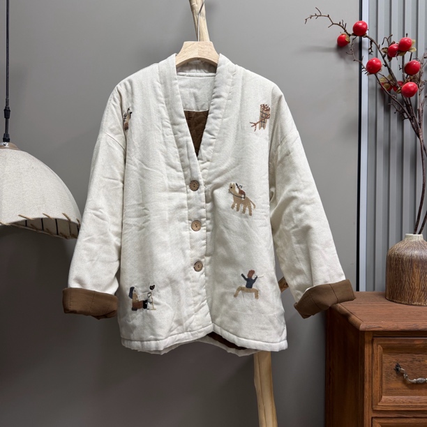 666亚麻糯叽叽夹棉v领重工刺绣冬款棉衣（衣长64胸围125）