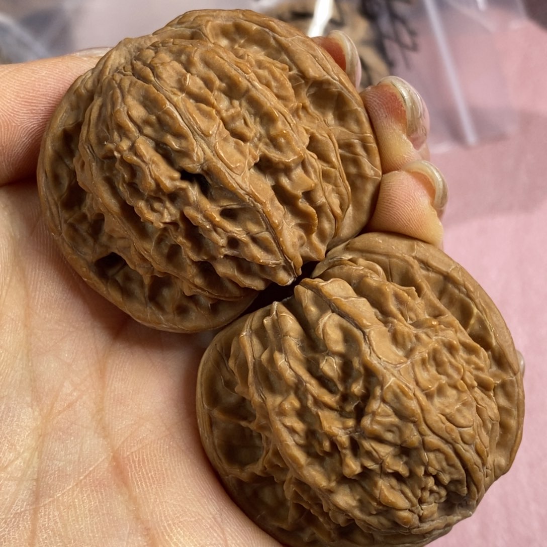 文玩核桃吊坠43磨盘100