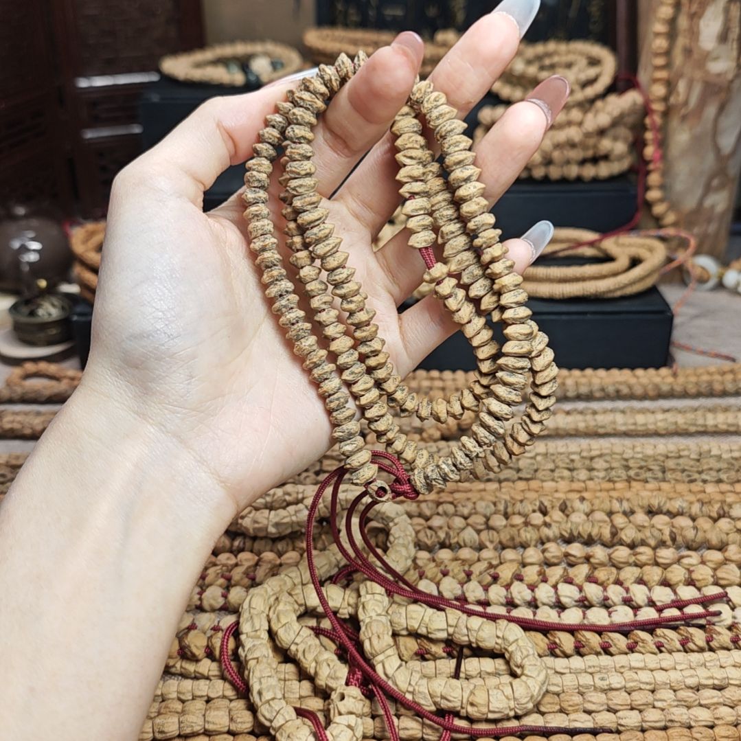 柏香籽/百香籽手串Y獠牙