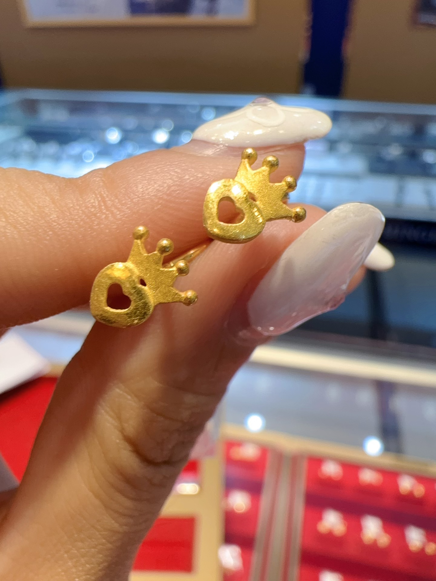 爱心小皇冠精致小耳钉