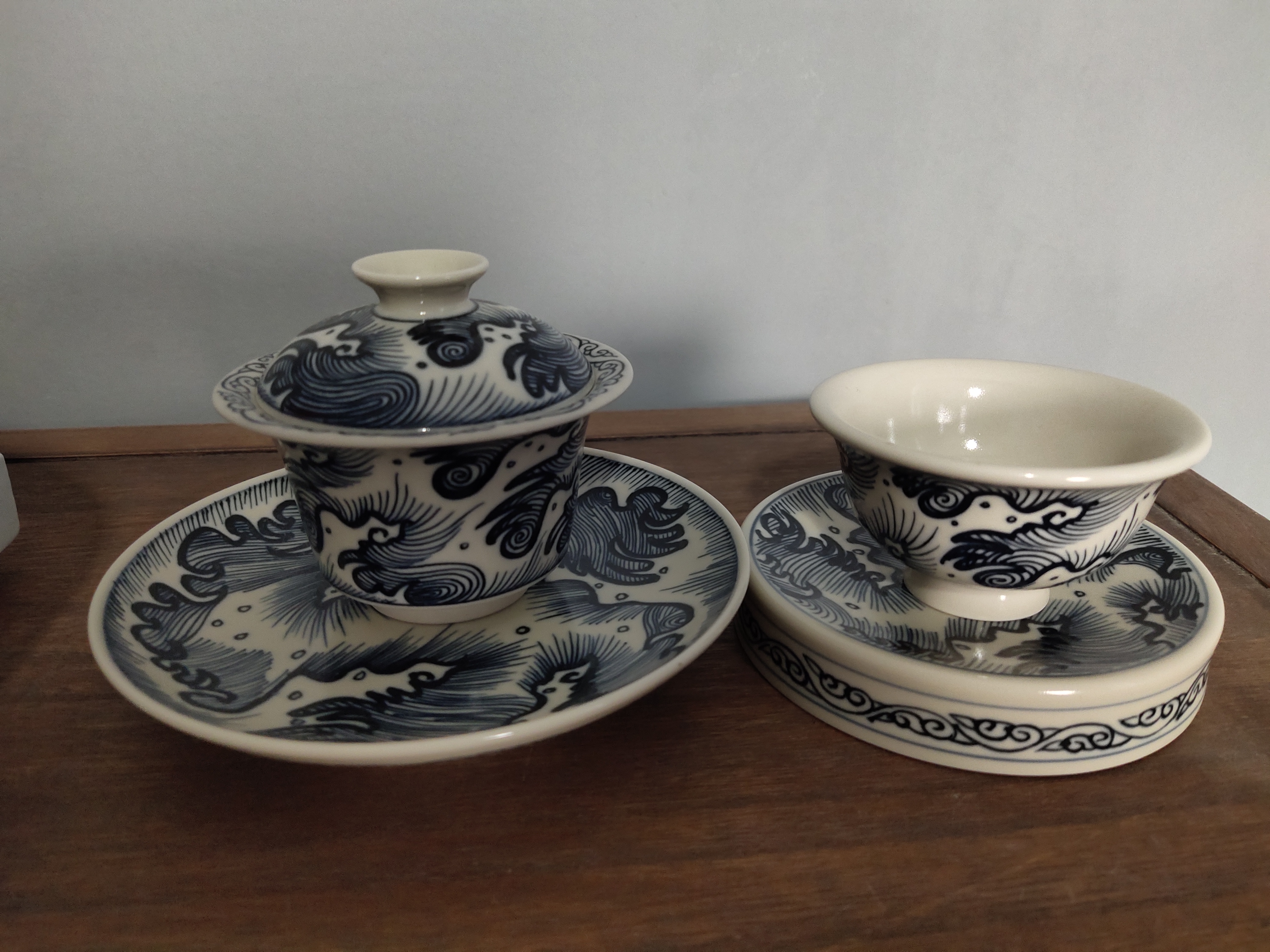 微瑕2号釉海浪套组（马蹄盖碗＋壶承＋小压手＋盖置）