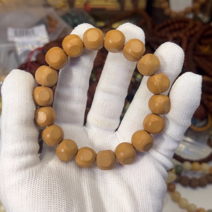 金刚菩提手串金刚菩提手串一条