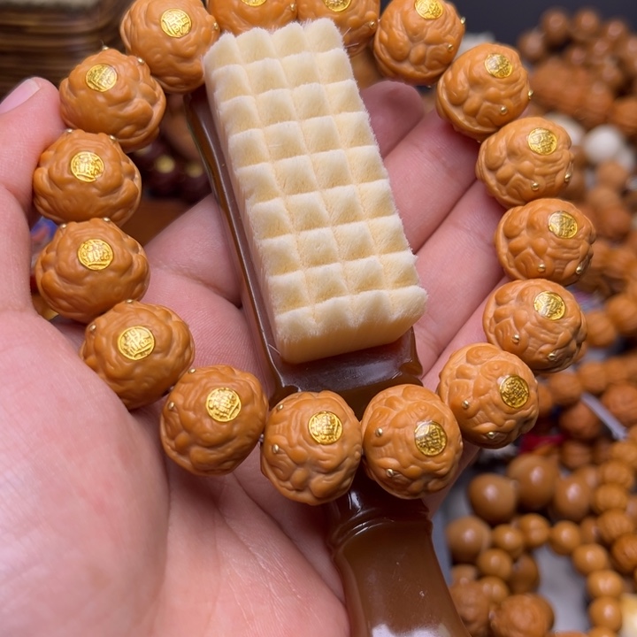 猴头核桃吊坠1.7尺寸大满贯，万毛刷