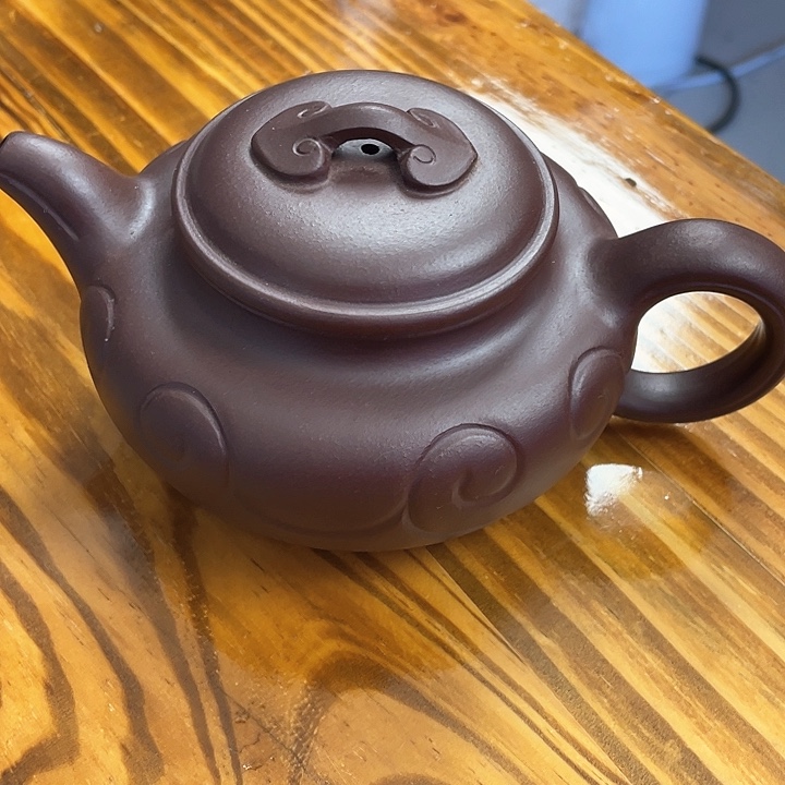 紫砂茶壶处理一把